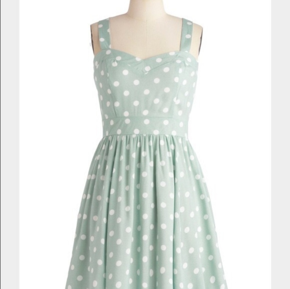 Mint Minkpink dress with pockets - Picture 1 of 4